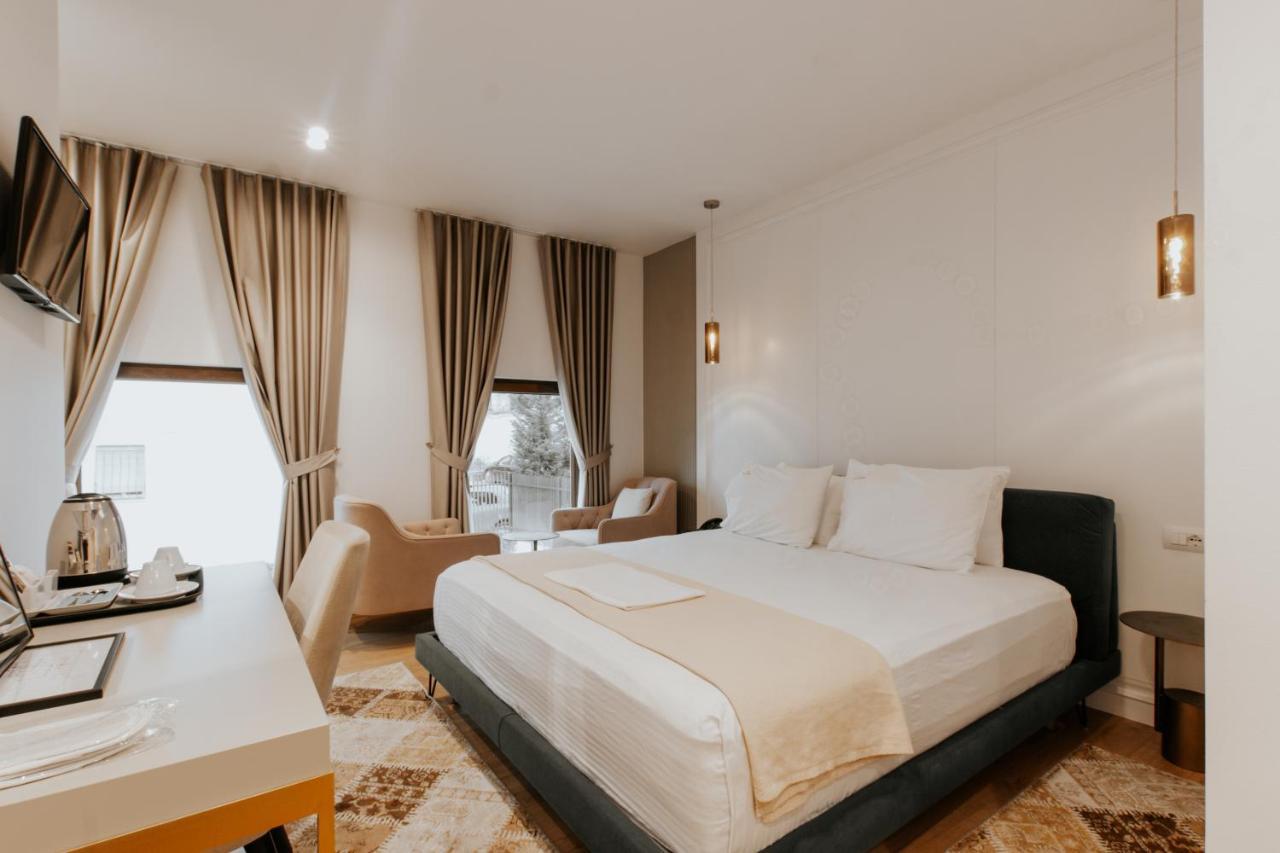 Hotel Vila Sharm Gjirokastër Esterno foto