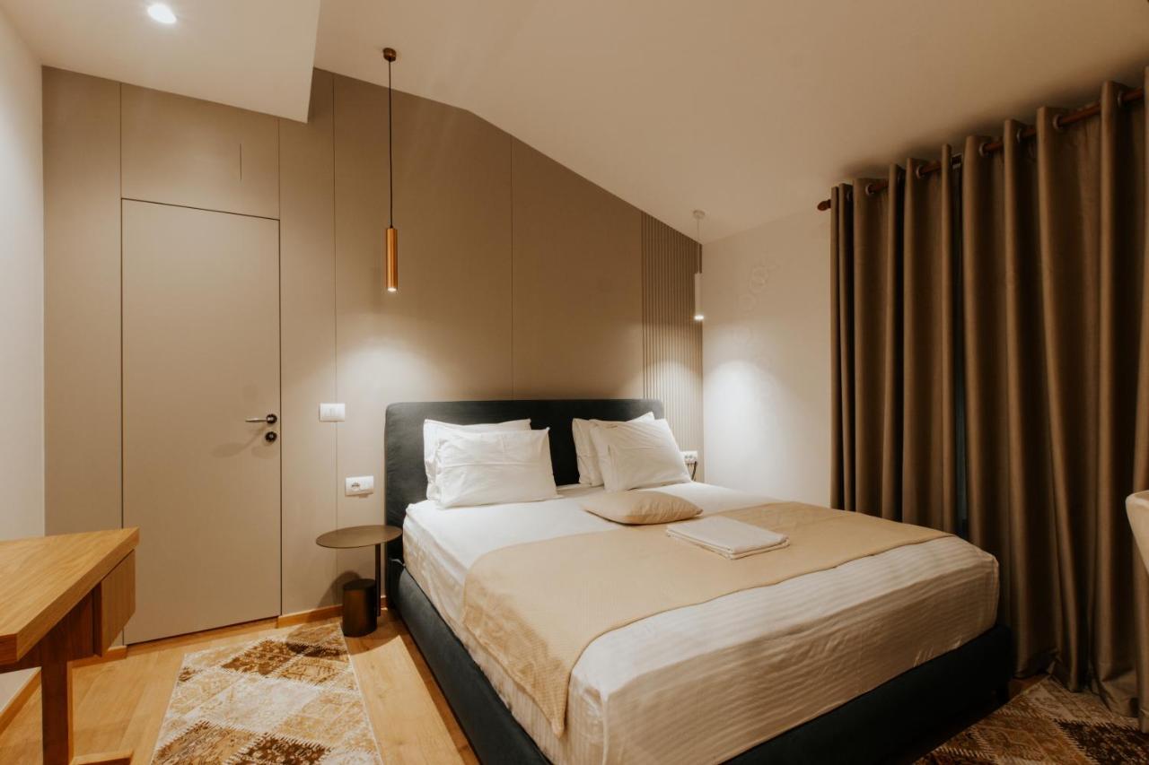 Hotel Vila Sharm Gjirokastër Esterno foto