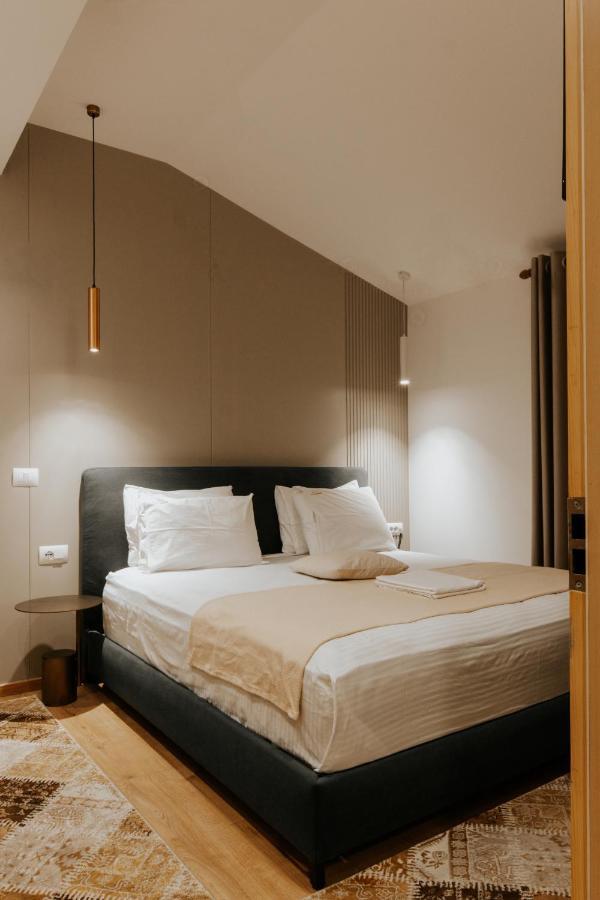 Hotel Vila Sharm Gjirokastër Esterno foto