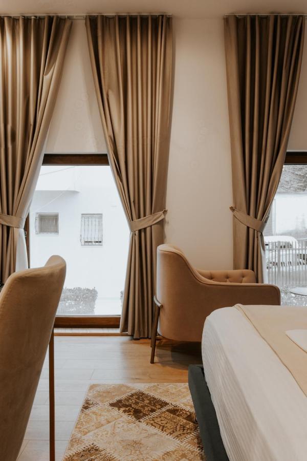 Hotel Vila Sharm Gjirokastër Esterno foto
