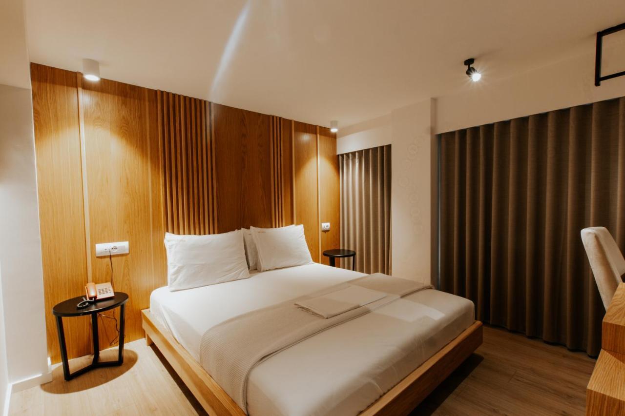 Hotel Vila Sharm Gjirokastër Esterno foto